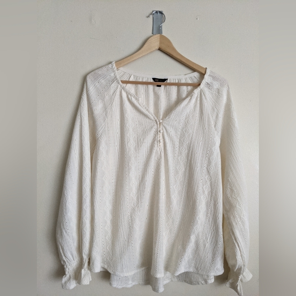 Frye Top Womens Size M Ivory Eyelet Bell Sleeve Cottagecore Boho Blouse Neutral
